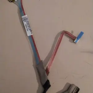 Flat LCD Cable For Dell Latitude D531 D820 PP04X Video Monitor Screen ( Used )